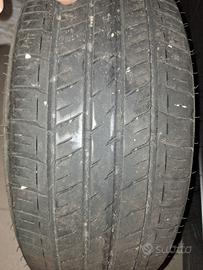 pneumatico Dunlop 215/50/r17