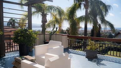 Giardino sui Laghi, prestigiosa villa con giardino