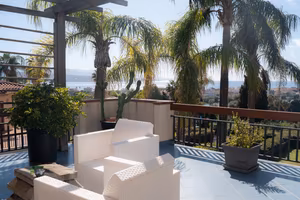 Giardino sui Laghi, prestigiosa villa con giardino