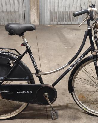 bici da donna Leri con cestino 26"