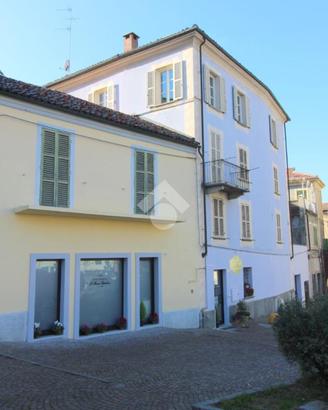 3 LOCALI A ACQUI TERME