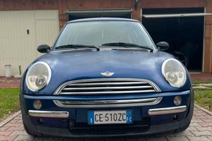 Mini one 2 serie mini 1.4 tdi one D neopatentati