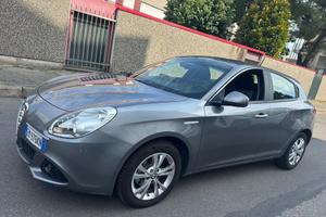 Alfa Romeo Giulietta 1.4 Turbo 120 CV - ok neopate