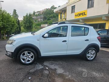 Dacia Sandero Stepway 1.5 dCi 90CV Prestige 2014