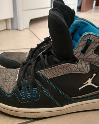 Jordan Flight blue-black Cement Grey n° 41