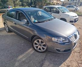 Volkswagen Passat 2.0 TDi Tiptronic Highline