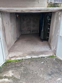 Piccolo garage box. Si Loca