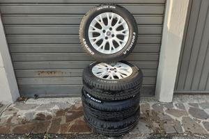 4 cerchi in lega più gomme estive 