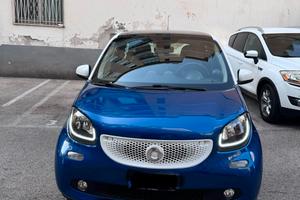 smart fourfour 1000 benzina
