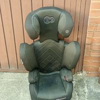 Seggiolino isofix auto bambino e bambina