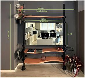 Mobile per ingresso con grande specchio