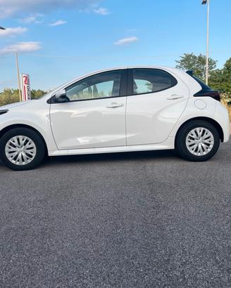 Toyota Yaris 1.5 Hybrid 5 porte Active