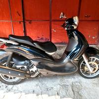 piaggio Beverly 500