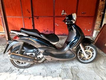 piaggio Beverly 500