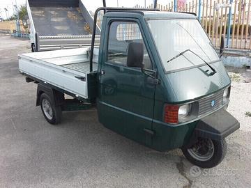 Piaggio APE 703 BENZINA CASSONE FISSO