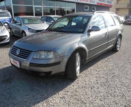 VOLKSWAGEN Passat Variant 1.9 TDI 130cv Trendl.