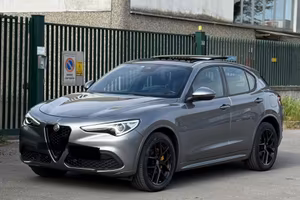 Stelvio veloce 210cv - KM CERTIFICATI -TETTO APRIB