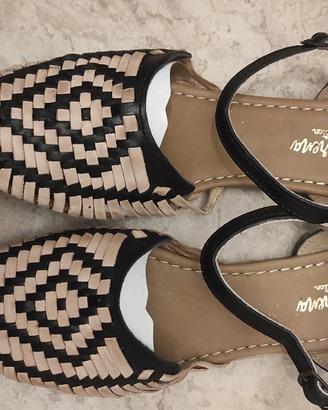 Sandali Etnici B/W - T40