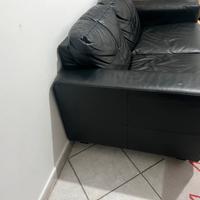 Divano due posti pelle nero