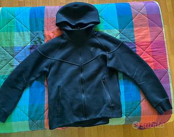 Nike Tech Nera