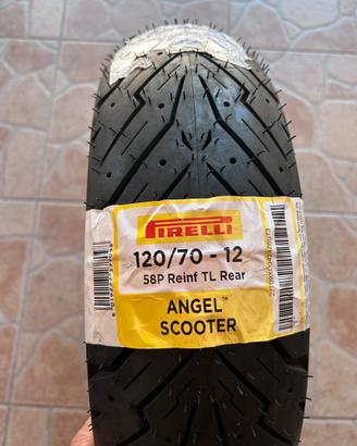 Pirelli Angel Scooter
