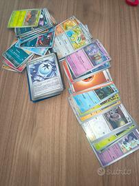 lotto carte Pokemon 100 pezzi 