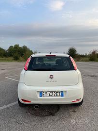 Fiat Grande Punto 1.3 Multijet – 2015 – 145.000 km