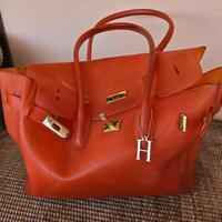 Borsa arancione €. 10