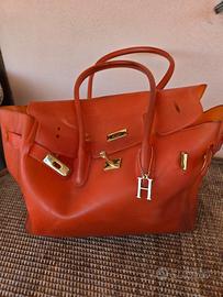 Borsa arancione €. 10