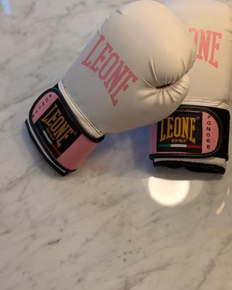 Guantoni Leone 10oz MAI USATI