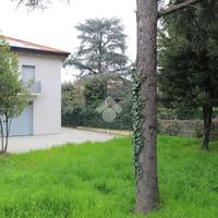VILLA A SCHIERA A CASALGRANDE