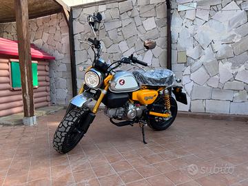 10 km - Honda Monkey 125 ABS – 2024