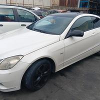 Mercedes classe E coupe 350 cdi tipo motore 642836