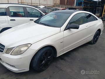 Mercedes classe E coupe 350 cdi tipo motore 642836