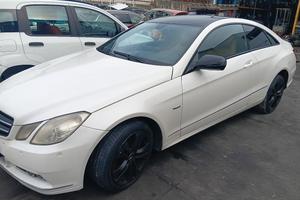 Mercedes classe E coupe 350 cdi tipo motore 642836
