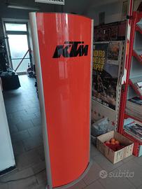 totem ktm luminoso