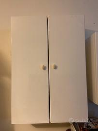 Mobile bianco in buono stato