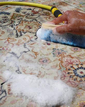 Lavo e restauro tappeti Reana dei Rojale
