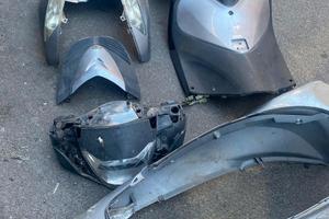 Carene e motore Sh 125