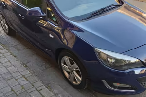 Opel Astra 1.7 CDTI 130 CV Sports