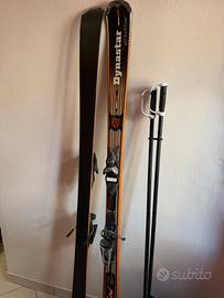 Sci, bastoncini e scarponi