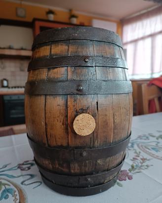 botte vino piccola vintage 