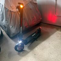 Monopattino elettrico ducati