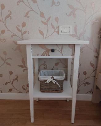 Coppia di comodini IKEA HEMNES 46×35