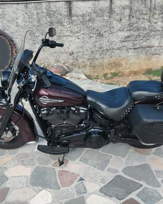 Harley Davidson Heritage Classic 107 