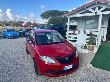 Lancia Ypsilon 1.0 HYBRID GARANTITA