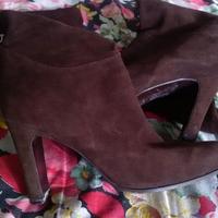 Stivali in camoscio Altariva Roma