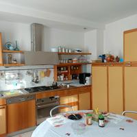 cucina completa di elettrodomestici 