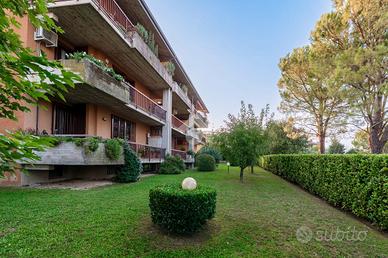 3 LOCALI A DESENZANO DEL GARDA