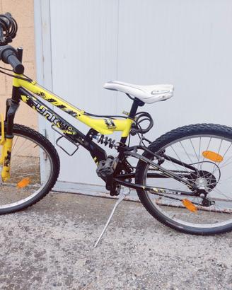 bicicletta ragazzo